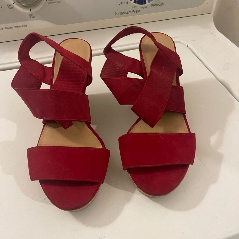 NEW American Eagle Shoes Size 9